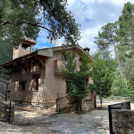 Vila Casa Rural Ermita Santa Maria De La Sierra Arroyo Frio Exteriér fotografie